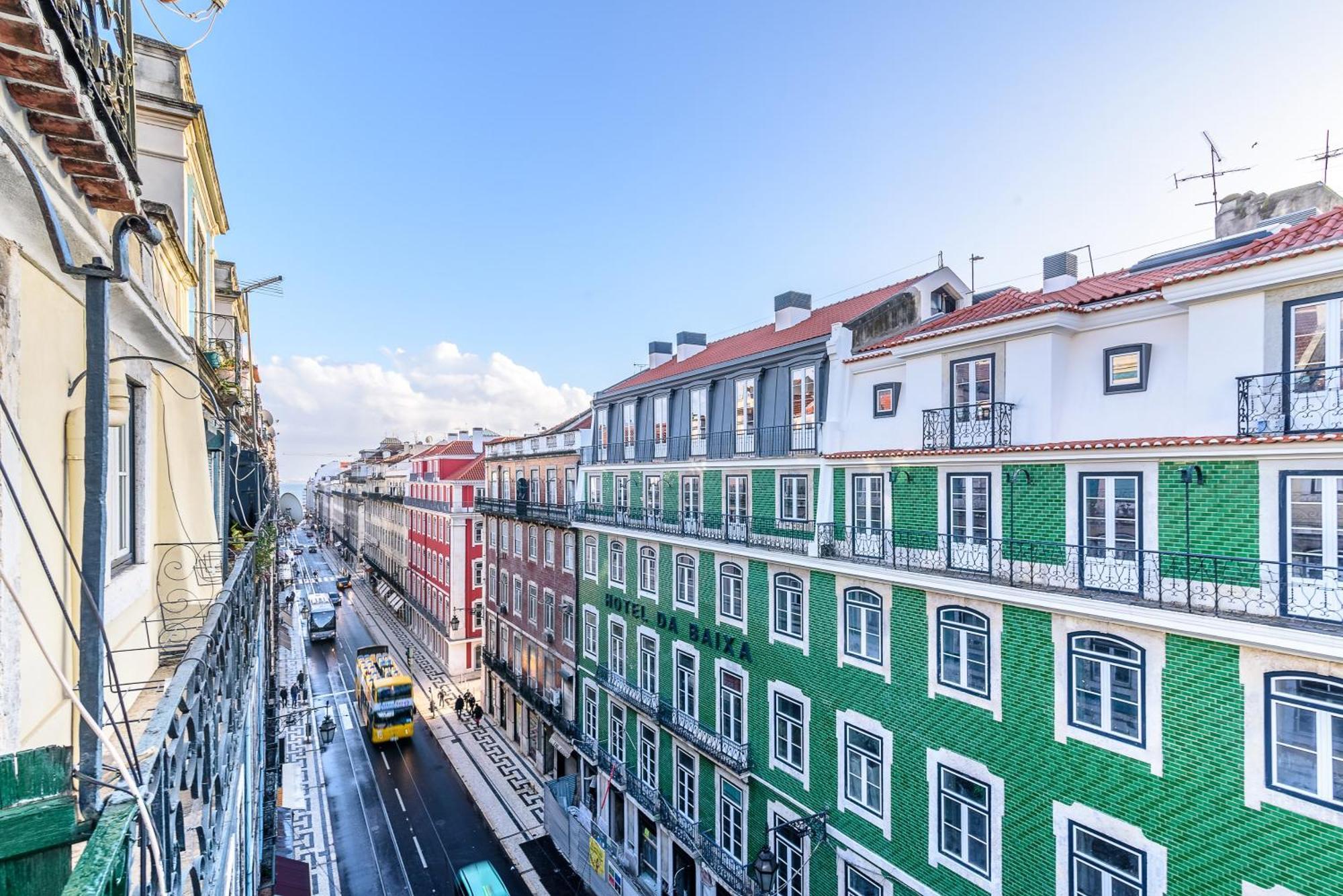 Whome City Chic Escape: Your Stylish Haven In Downtown Lisboa Exterior foto